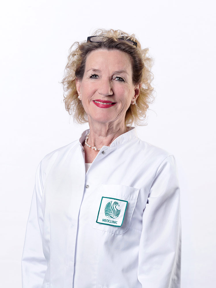 Prof. Dr. med. Terttu A. Pietilä Prof. Dr. med. Terttu A. Pietilä